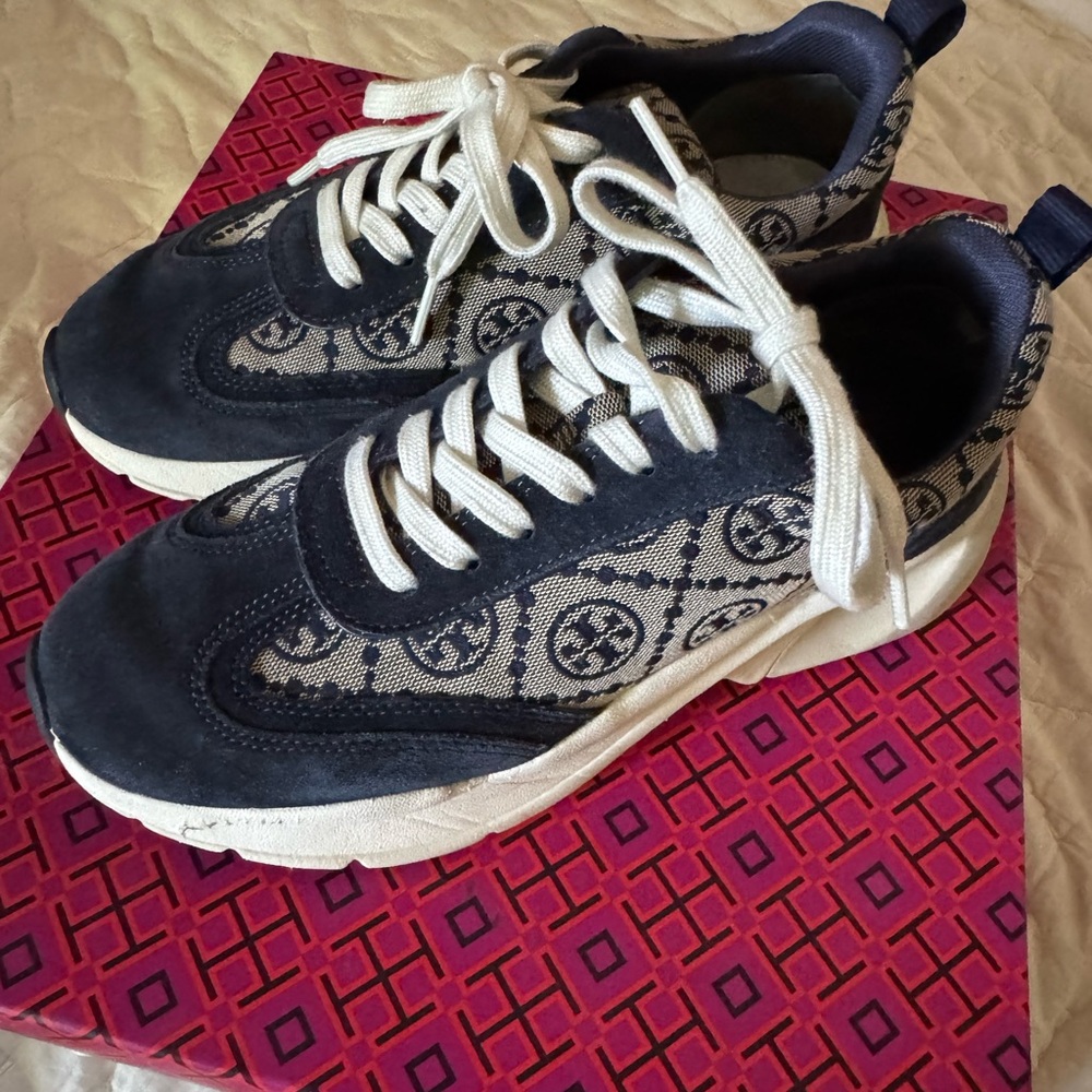 Tory Burch Blue and White Sneakers monogram good luck trainer size 8